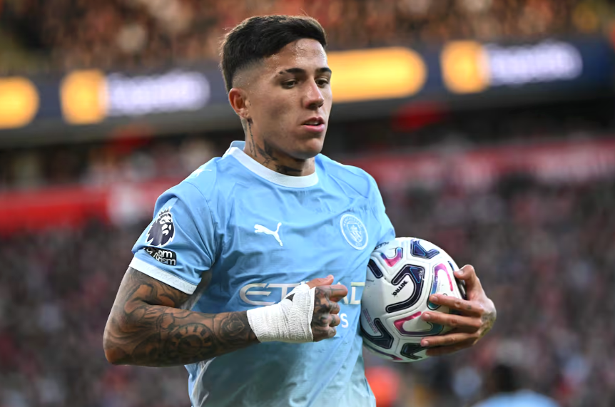 Manchester City se expone a una sanción histórica en un caso que toca intereses económicos de Emiratos Árabes y Gran Bretaña